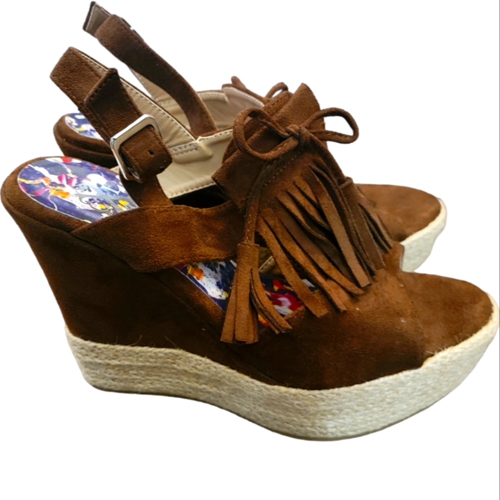 Christian Lacroix wedge sandle, 8